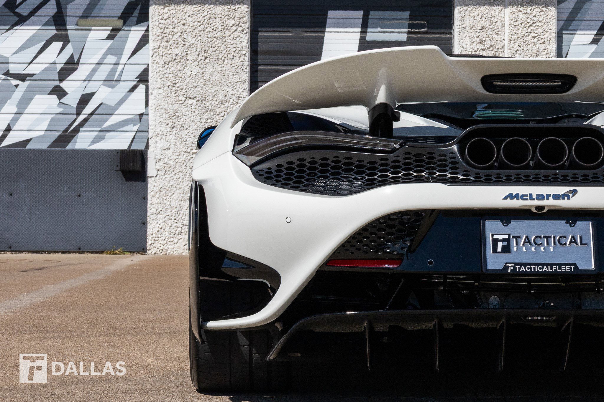 Used 2021 McLaren 765LT image 16