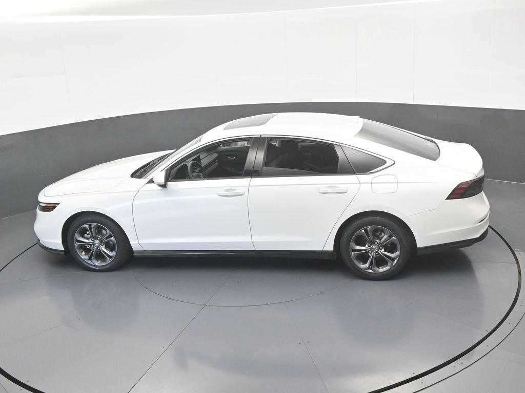 Used 2023 Honda Accord EX image 46
