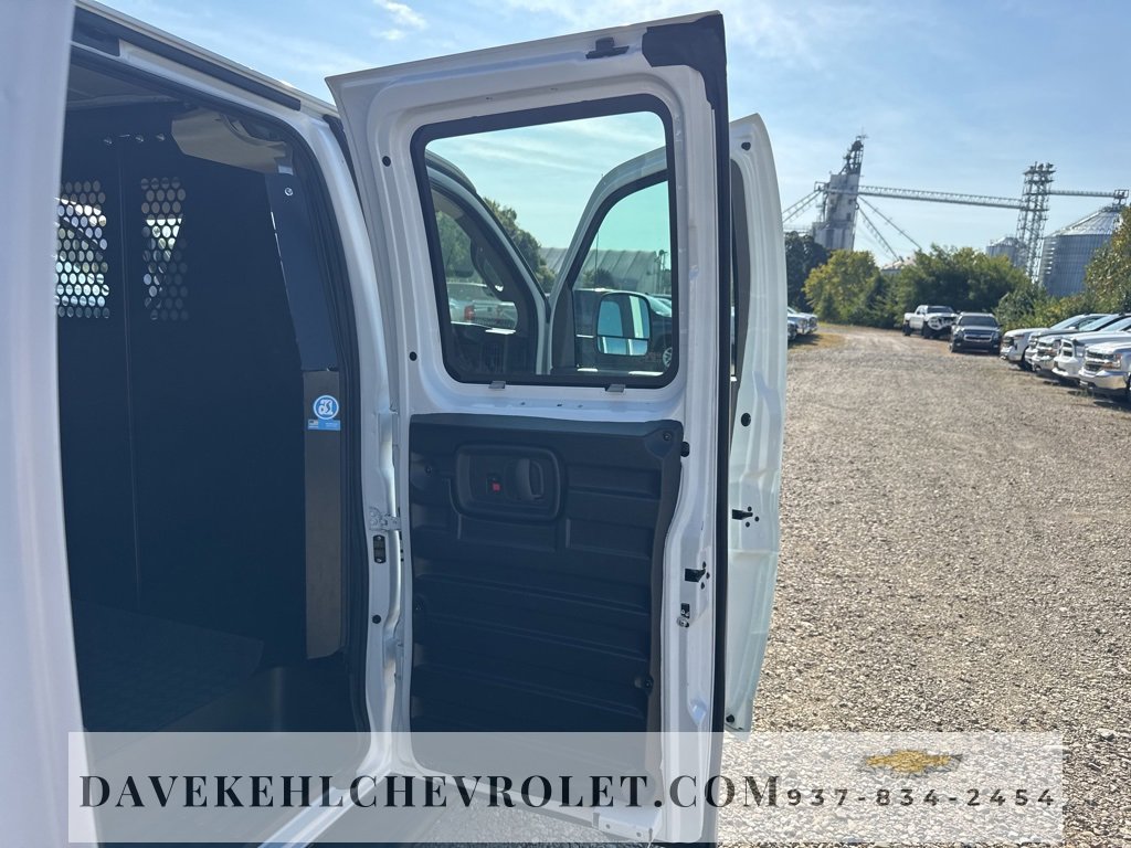 Certified 2023 GMC Savana 2500 w/ Driver Convenience Package image 32