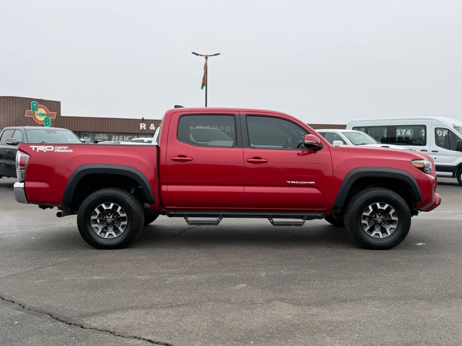 Used 2022 Toyota Tacoma TRD Off-Road RWD image 9
