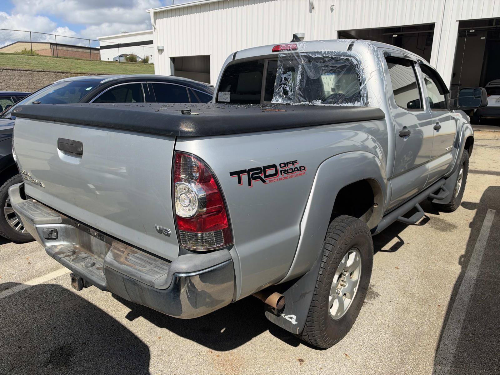 Used 2013 Toyota Tacoma 4x4 Double Cab w/ TRD Off-Road Pkg image 5