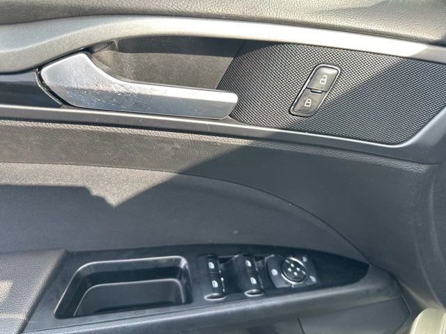 Used 2013 Ford Fusion SE image 13