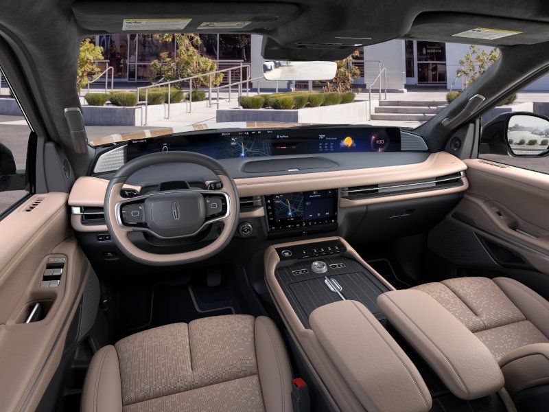 New 2026 Lincoln Navigator Black Label AWD/4WD image 9