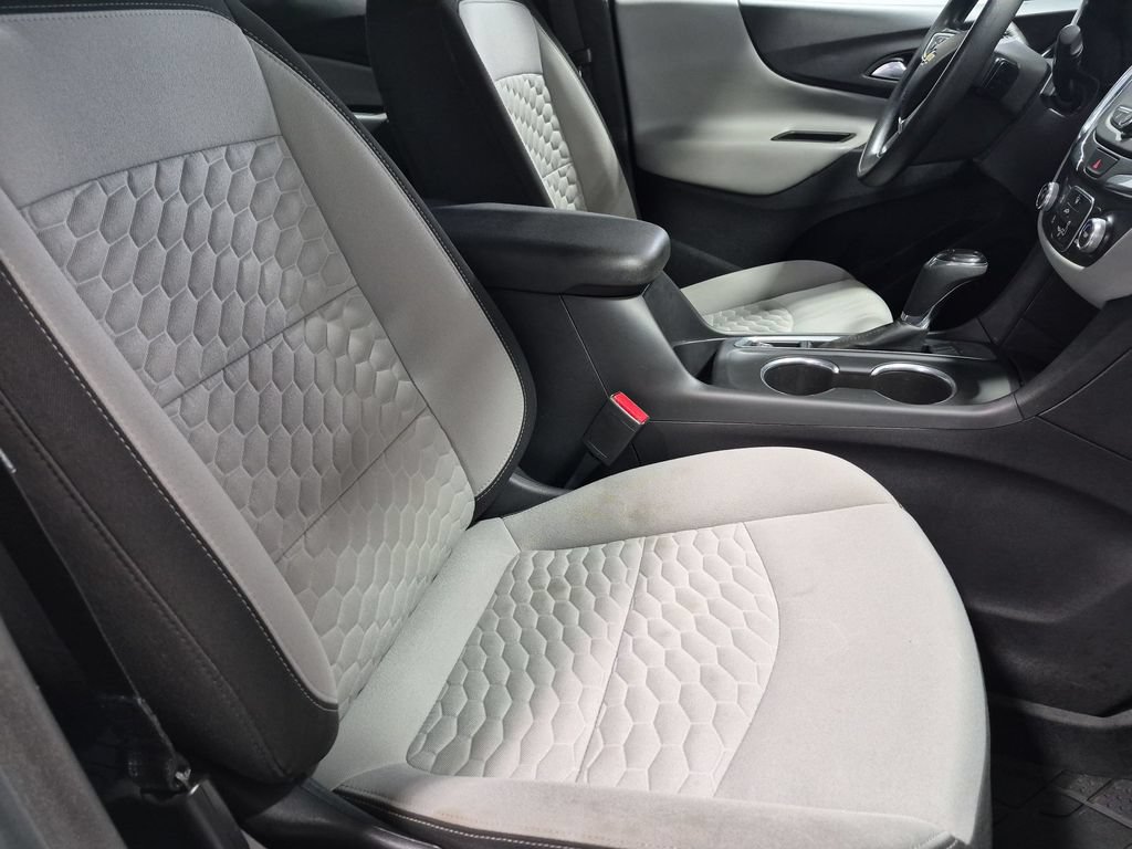 Used 2020 Chevrolet Equinox LS FWD image 28