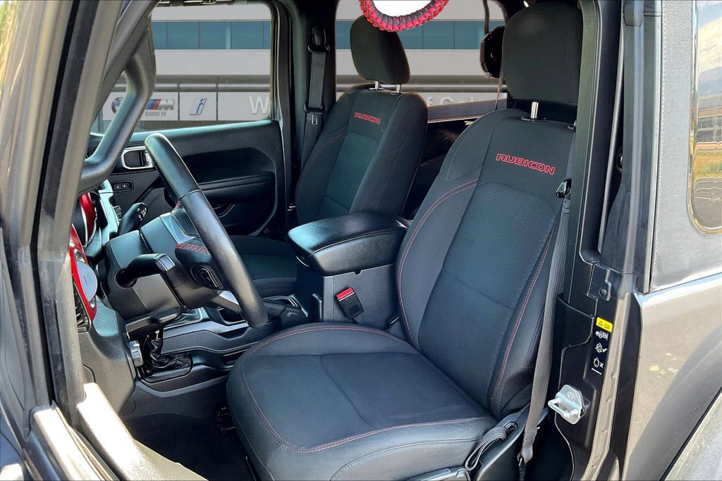 Used 2023 Jeep Wrangler Rubicon w/ Cold Weather Group AWD/4WD image 21