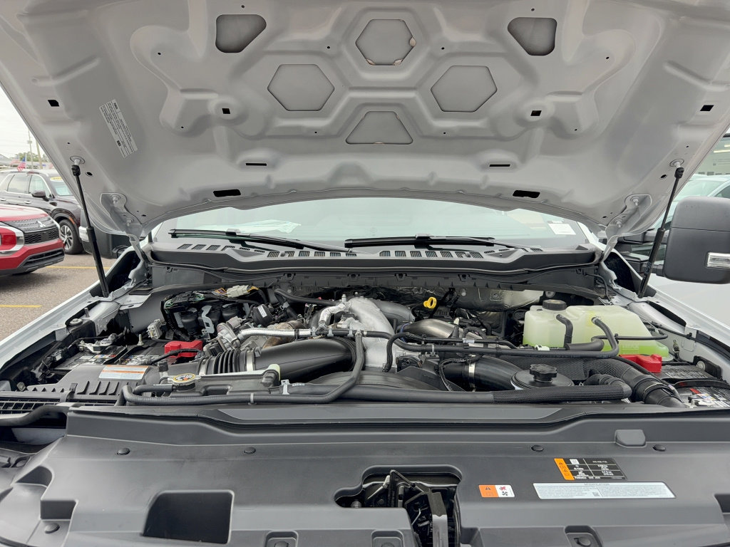 New 2026 Ford F350 XL w/ XL Chrome Package image 33