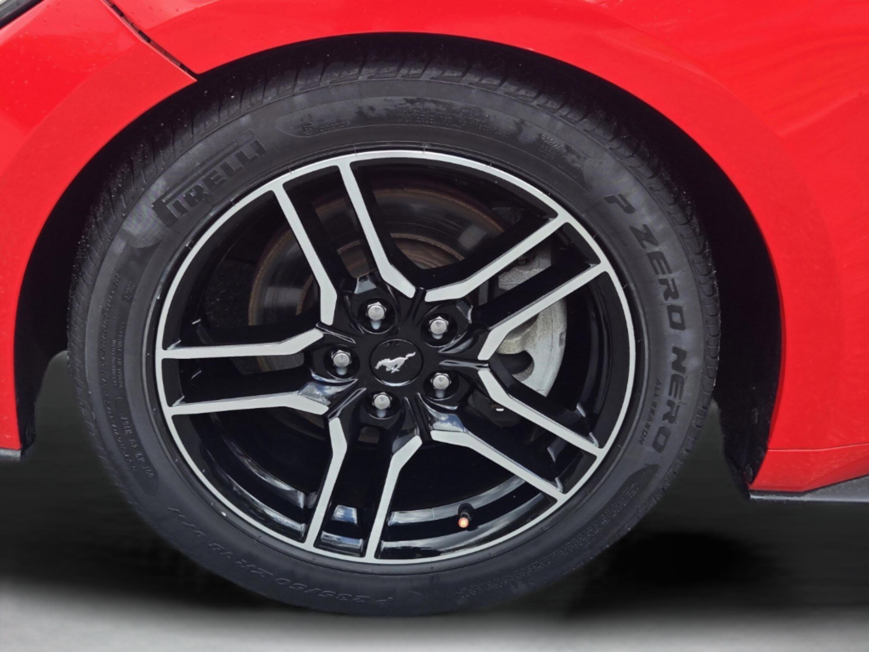 Used 2017 Ford Mustang Premium image 10