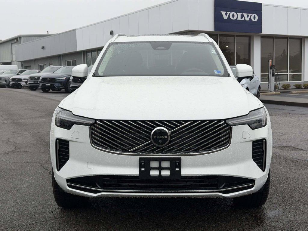 New 2026 Volvo XC90 B6 Plus w/ Protection Package Premier AWD/4WD image 23
