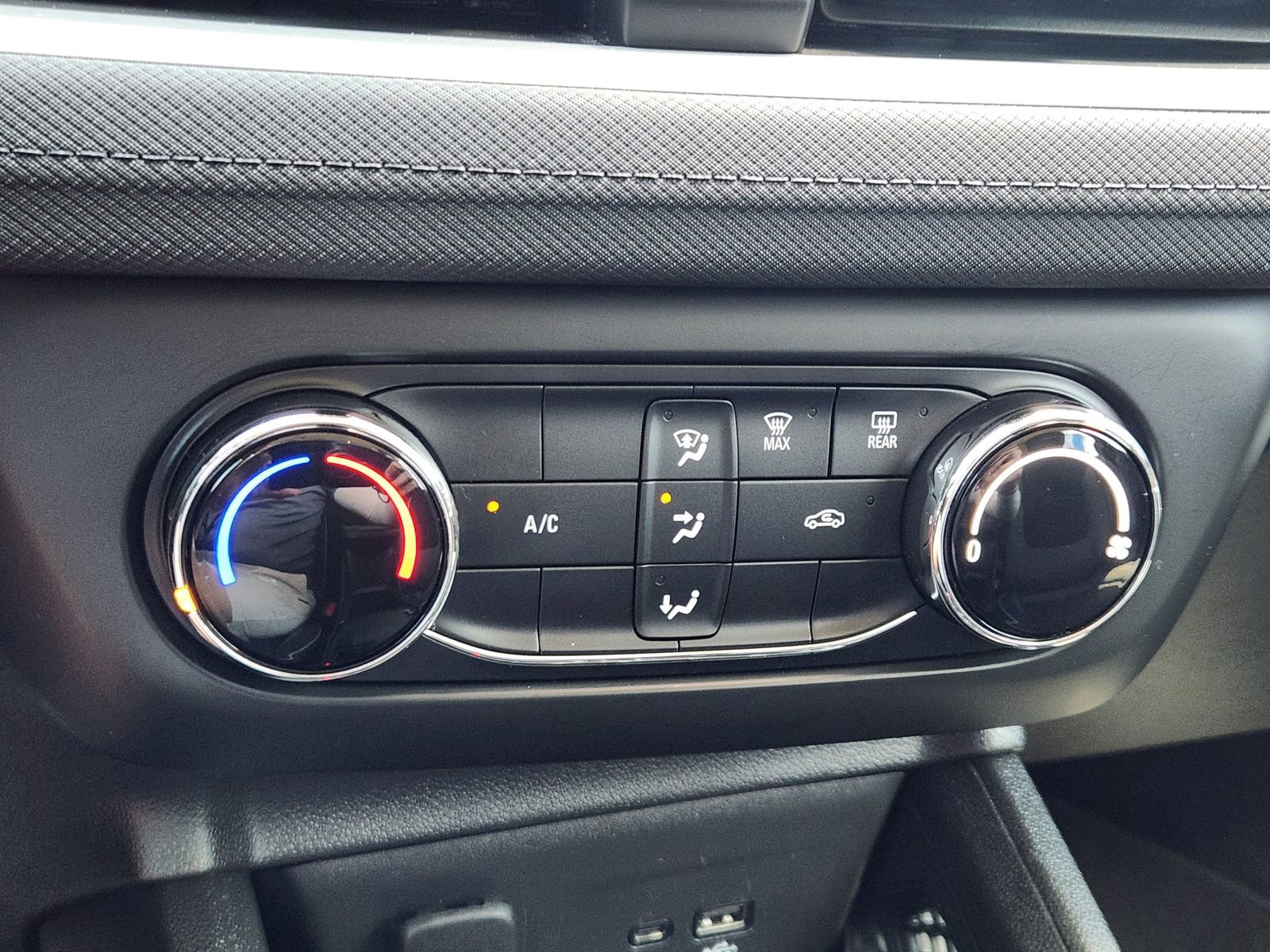 Used 2026 Chevrolet TrailBlazer LS w/ LS Confidence Package FWD image 20