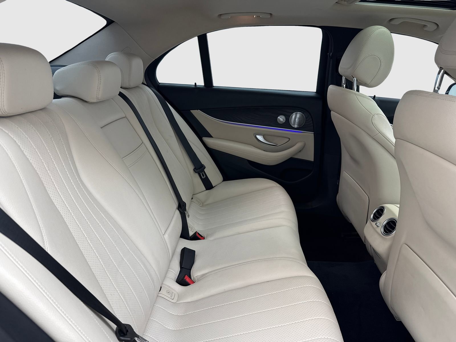 Used 2019 Mercedes-Benz E 300 w/ Premium 1 Package image 46