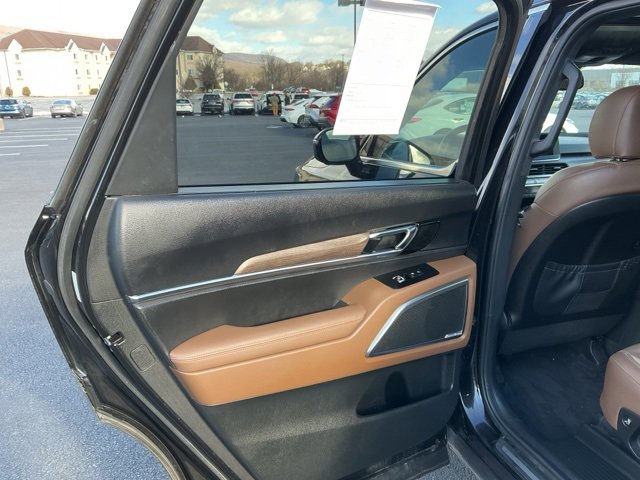 Used 2020 Kia Telluride SX w/ SX Prestige Package image 20