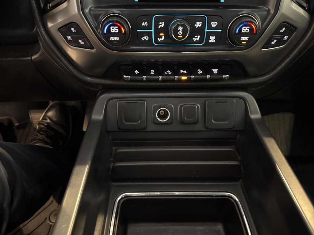 Used 2016 Chevrolet Silverado 3500 LTZ w/ Duramax Plus Package image 25