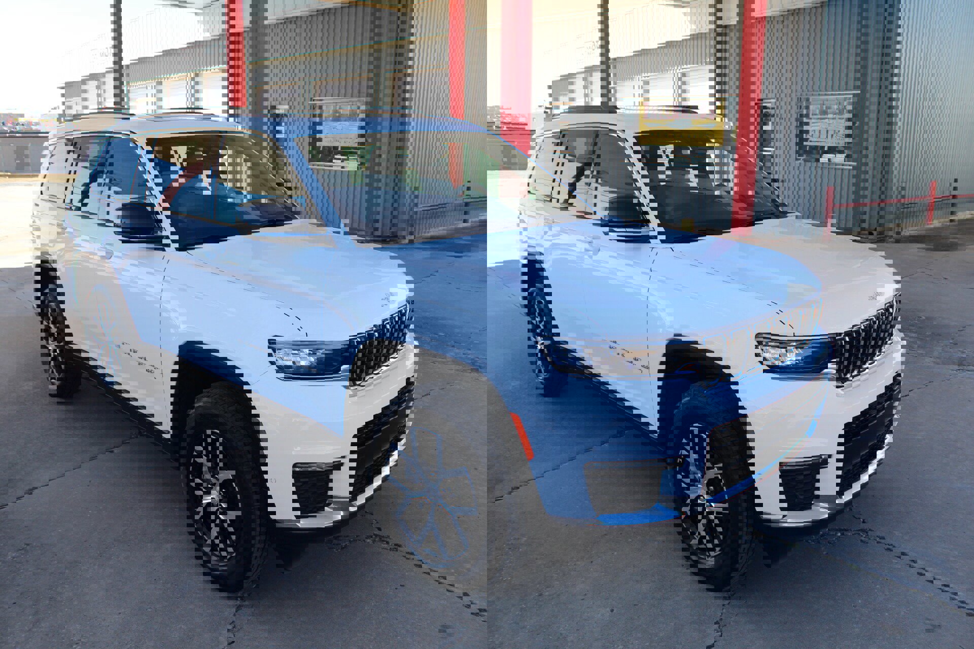 Used 2024 Jeep Grand Cherokee L Limited w/ Luxury Tech Group II image 56