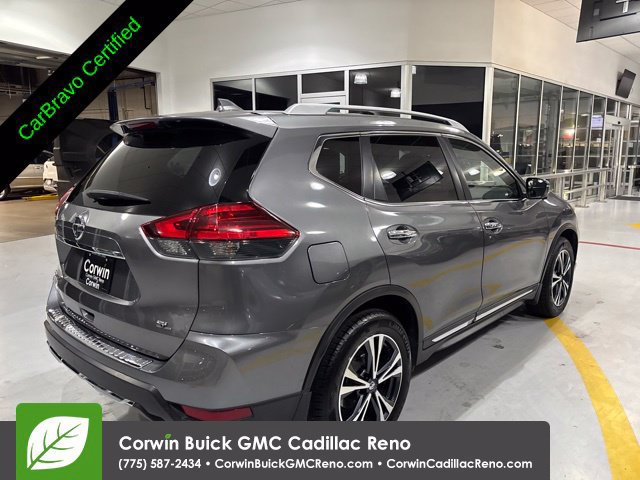 Used 2017 Nissan Rogue SL FWD image 5