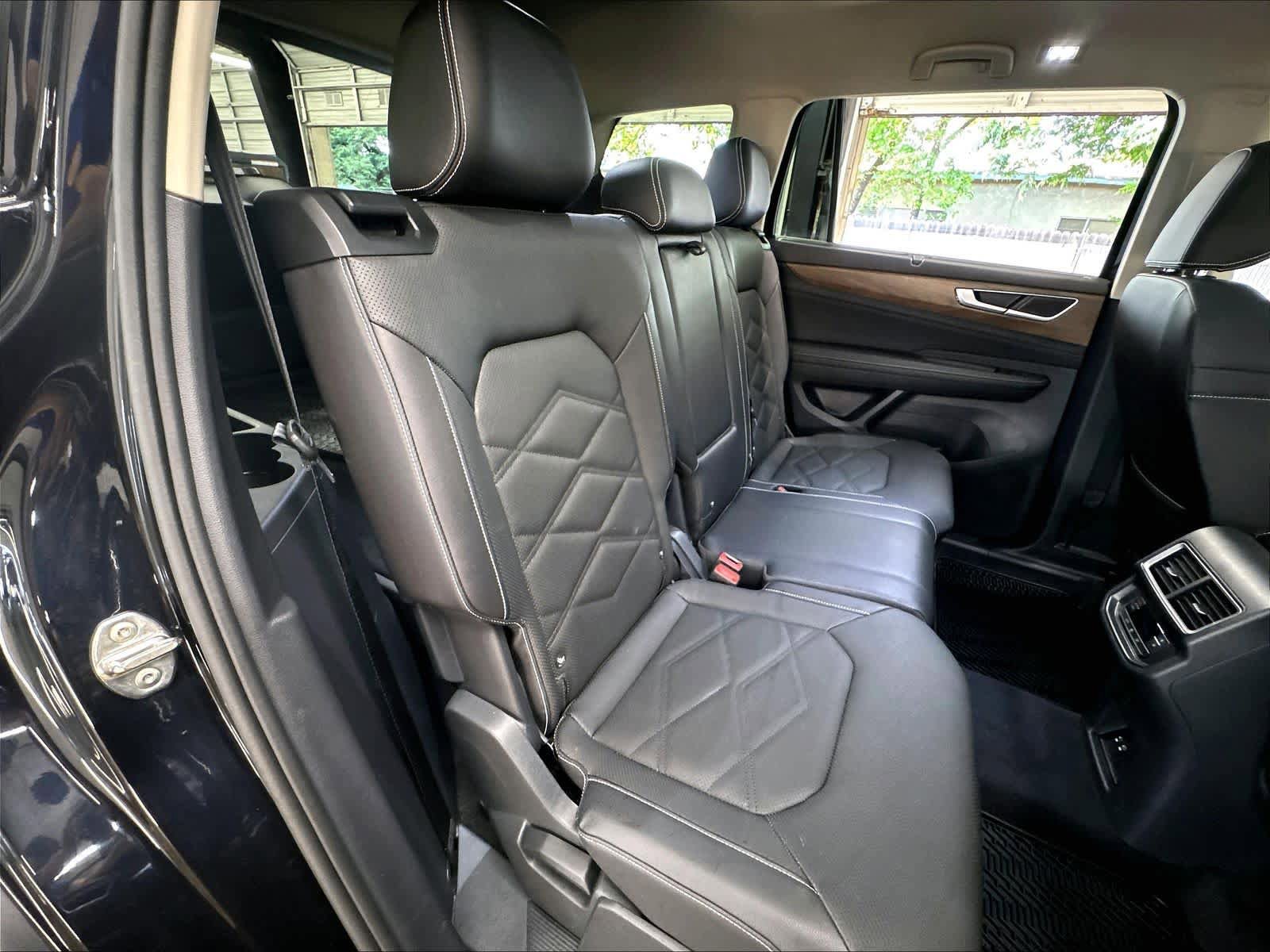 Certified 2026 Volkswagen Atlas SE w/ Panoramic Sunroof Package FWD image 28