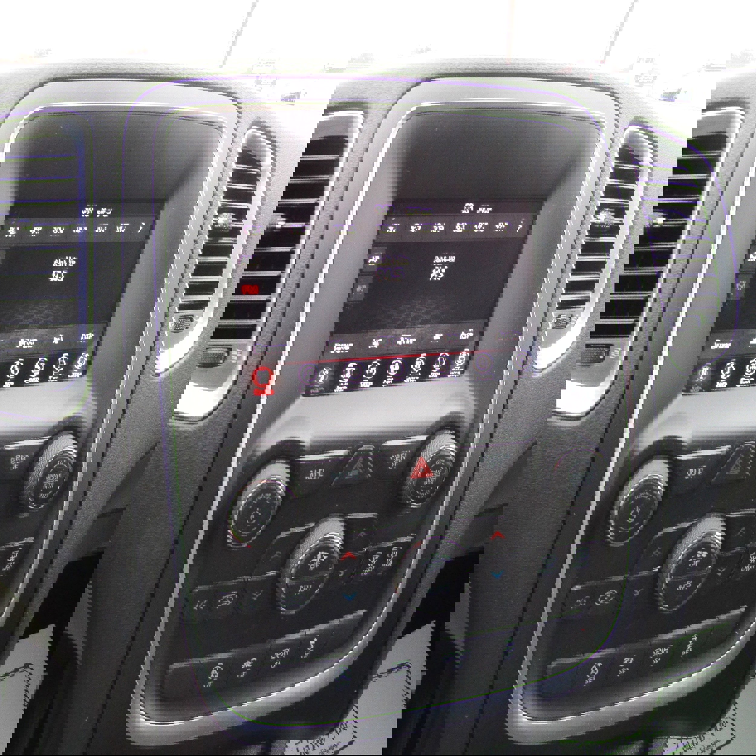 Used 2020 Dodge Durango SXT w/ 3rd Row Seating Group image 23