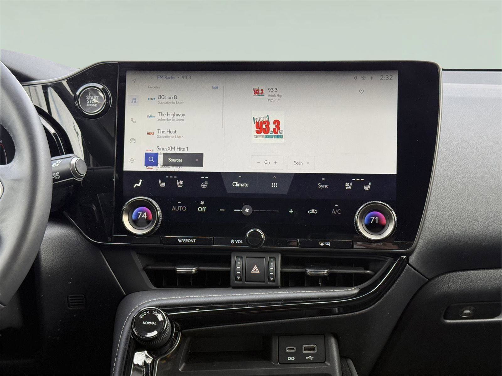 Used 2025 Lexus NX 350 AWD w/ Accessory Package (2T) image 19