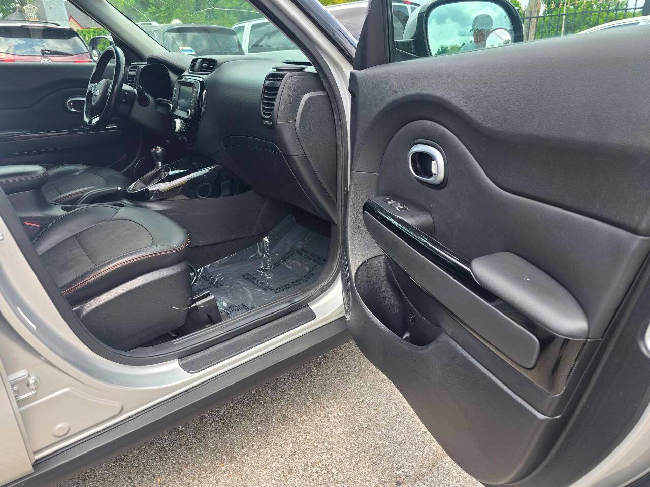 Used 2018 Kia Soul ! w/ Tech Package image 18