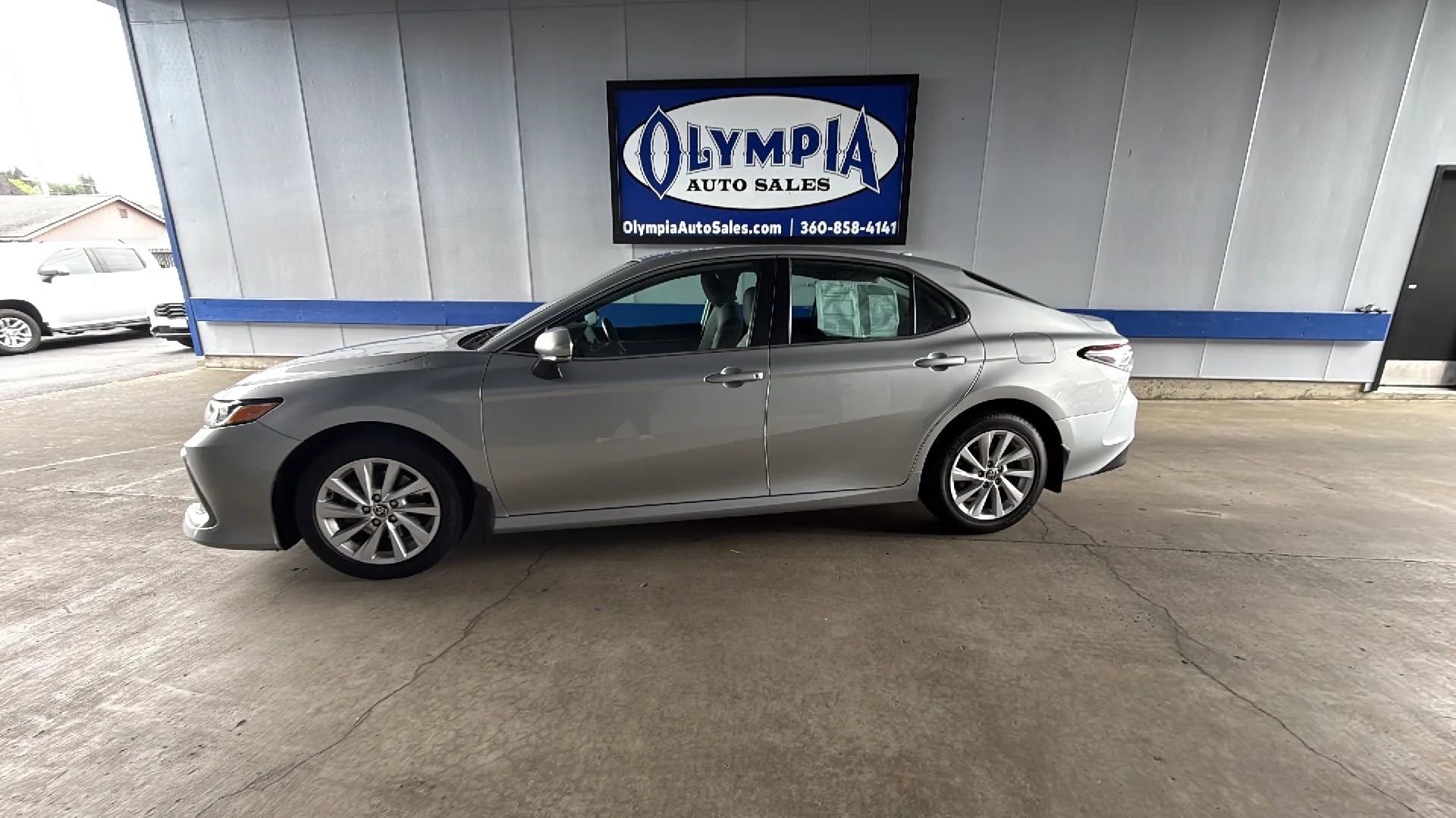 Used 2022 Toyota Camry LE w/ Cold Weather Package