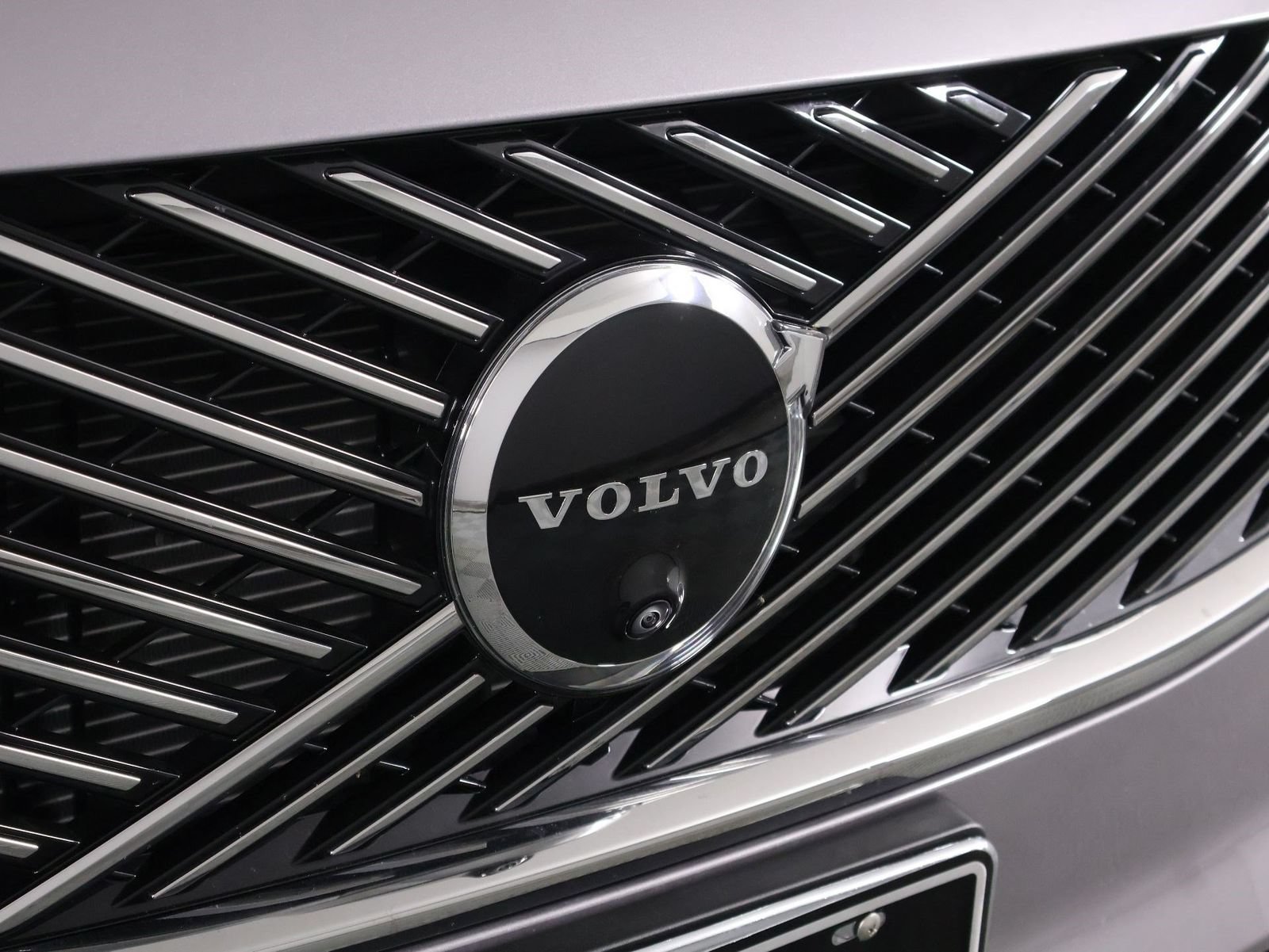 Certified 2026 Volvo XC90 B6 Plus w/ Protection Package Premier AWD/4WD image 27