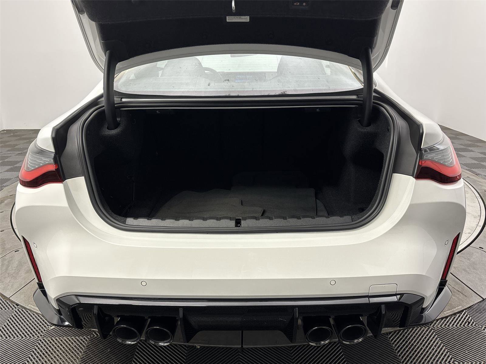 Used 2024 BMW M4 xDrive Competition w/ Executive Package image 21