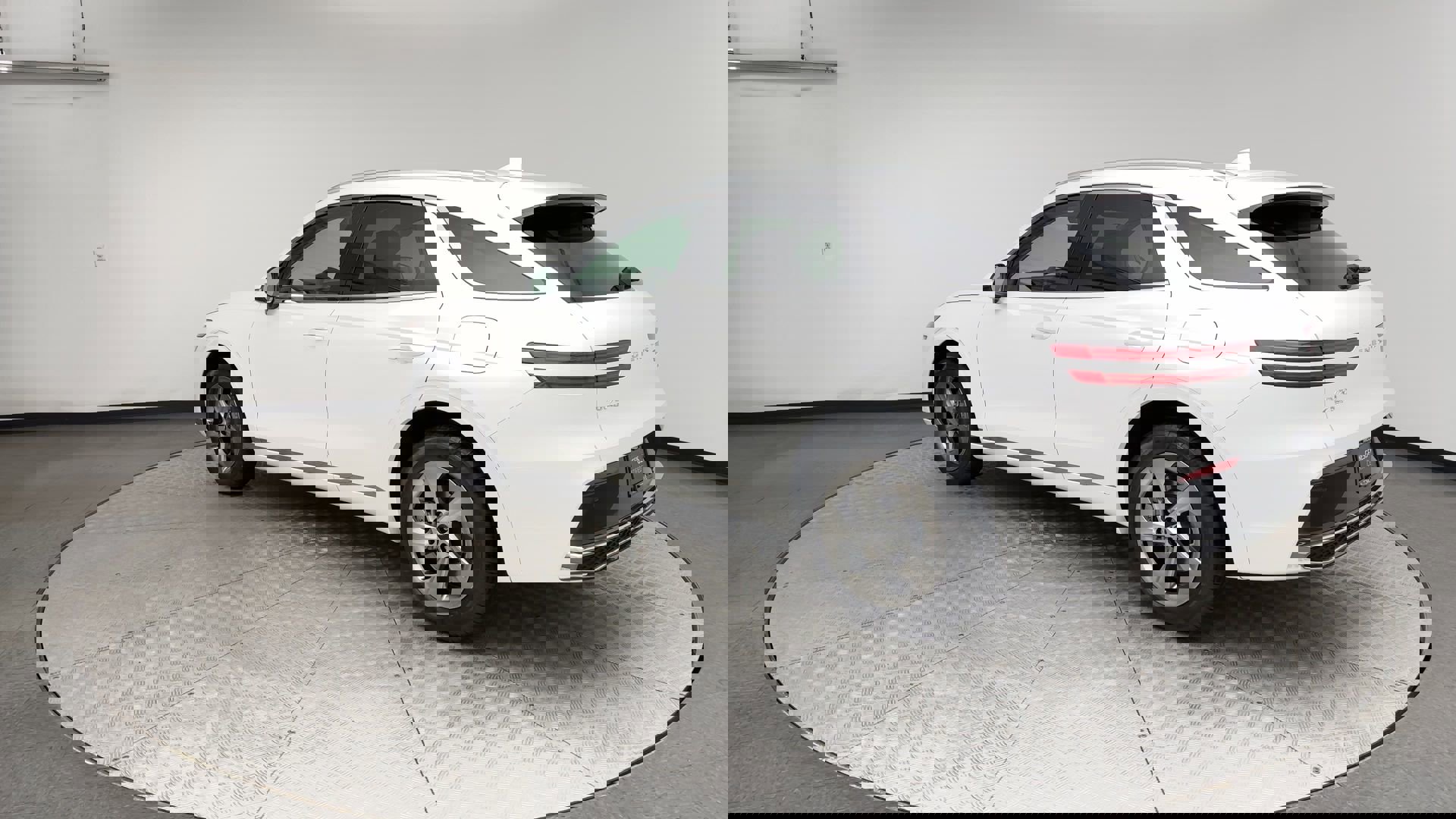 Certified 2026 Genesis GV70 2.5T Select image 4