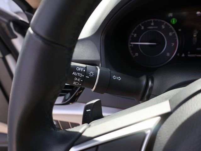 Used 2024 Acura RDX SH-AWD image 30