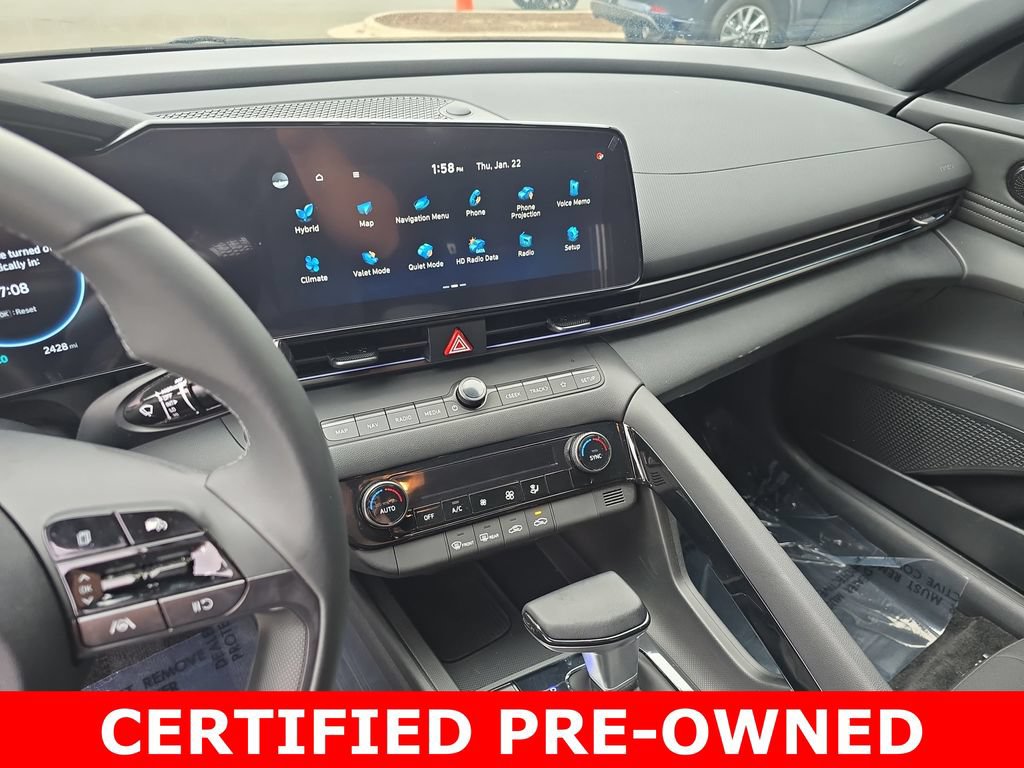 Certified 2025 Hyundai Elantra SEL FWD image 20