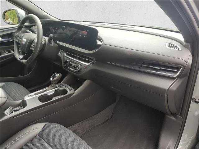 Used 2024 Buick Envista Preferred FWD image 21