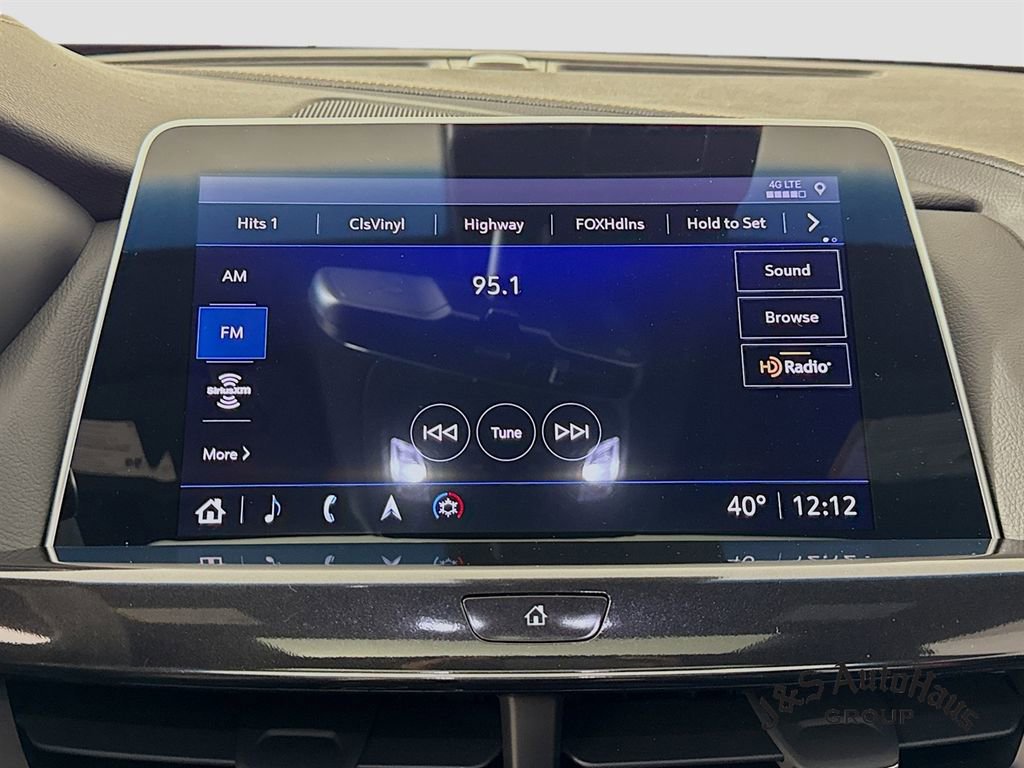 Used 2023 Cadillac CT5 V w/ Premium Package image 17