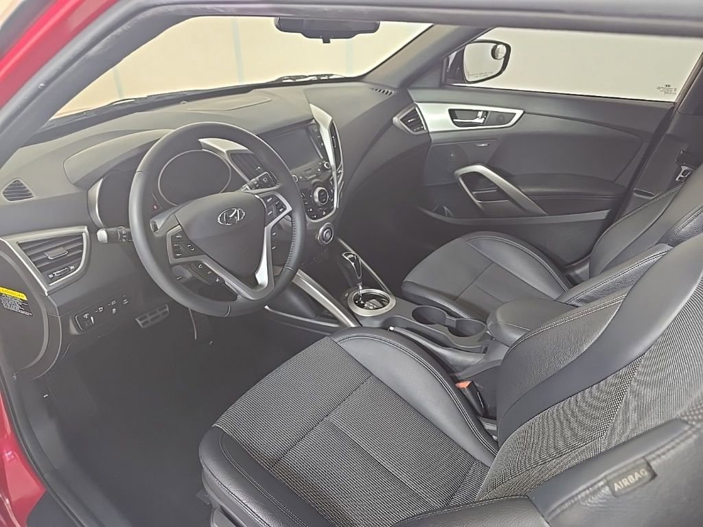 Used 2016 Hyundai Veloster w/ Option Group 03 image 15