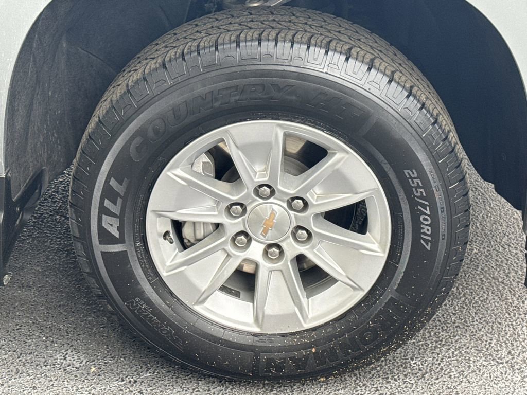 Used 2025 Chevrolet Silverado 1500 LT image 12