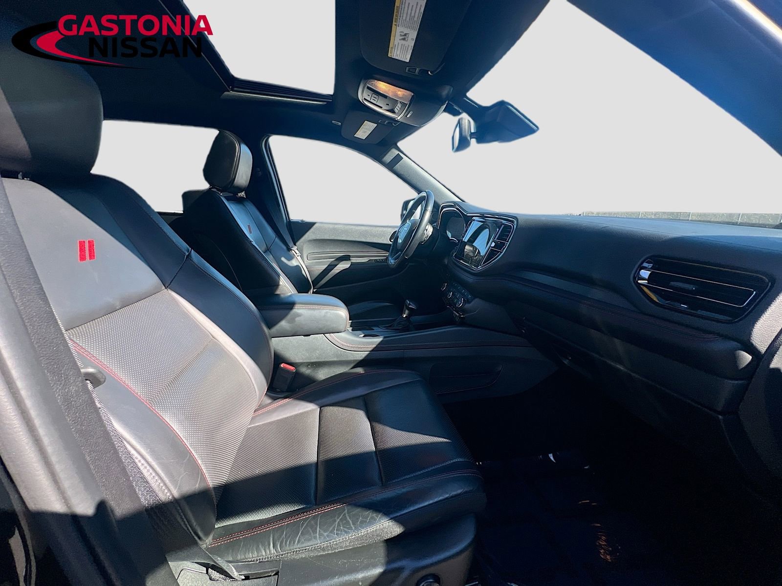 Used 2024 Dodge Durango GT image 39