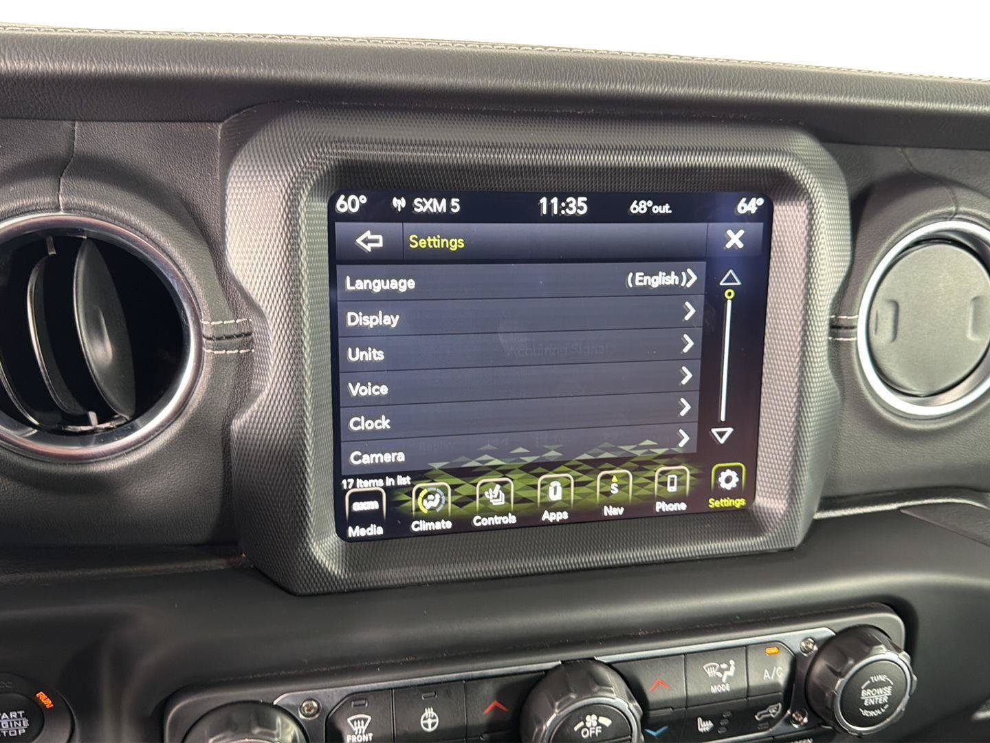 Used 2022 Jeep Wrangler Unlimited Sahara w/ Cold Weather Group AWD/4WD image 37