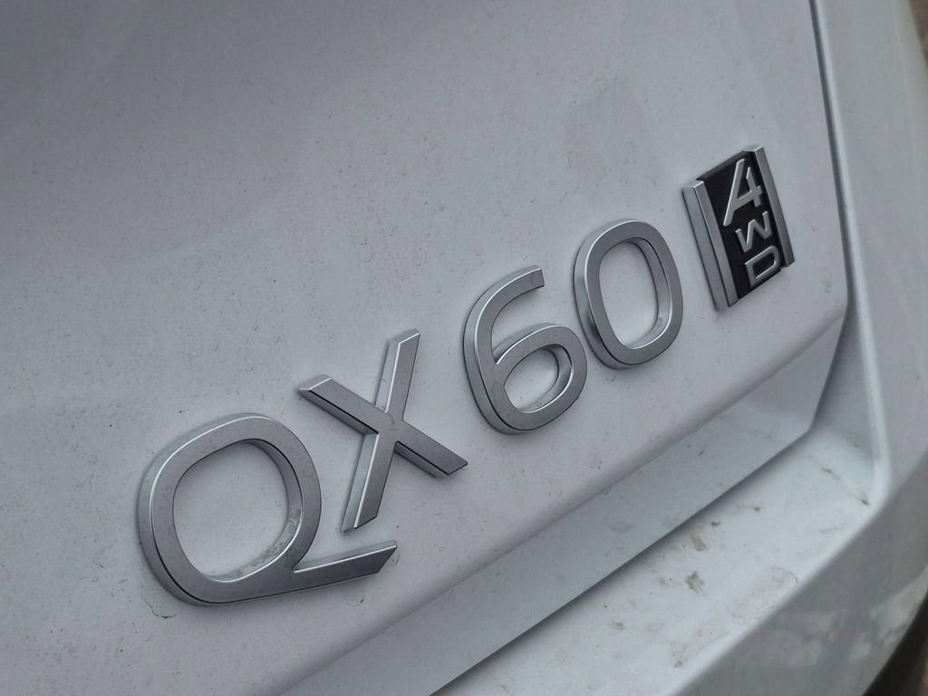 New 2027 INFINITI QX60 Luxe w/ Family Package AWD/4WD image 10
