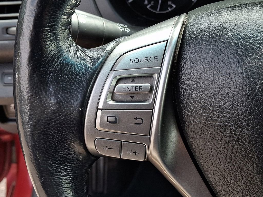 Used 2013 Nissan Altima 2.5 SL FWD image 21