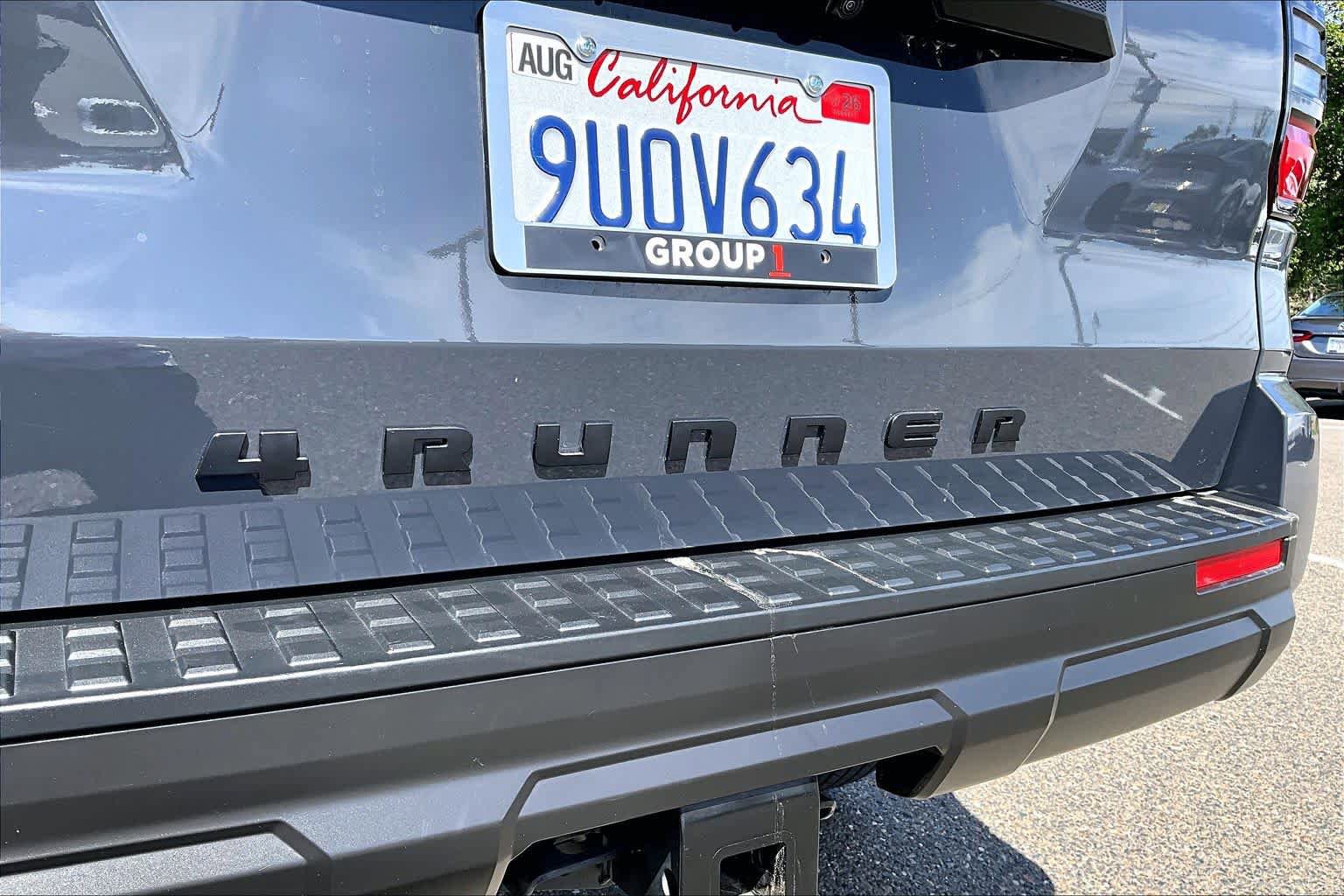 Used 2025 Toyota 4Runner SR5 AWD/4WD image 30