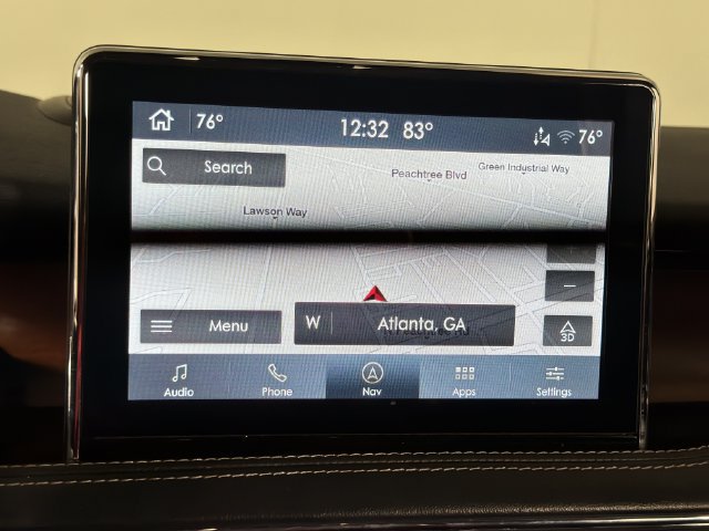 Used 2022 Lincoln Corsair Reserve w/ Elements Package FWD image 3