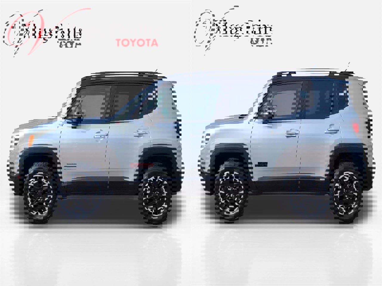 Used 2016 Jeep Renegade Trailhawk image 2