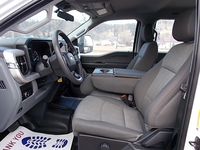 Used 2024 Ford F250 XL w/ XL Chrome Package image 9