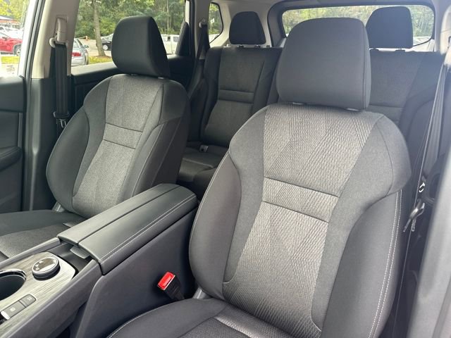 New 2026 Nissan Rogue SV image 5
