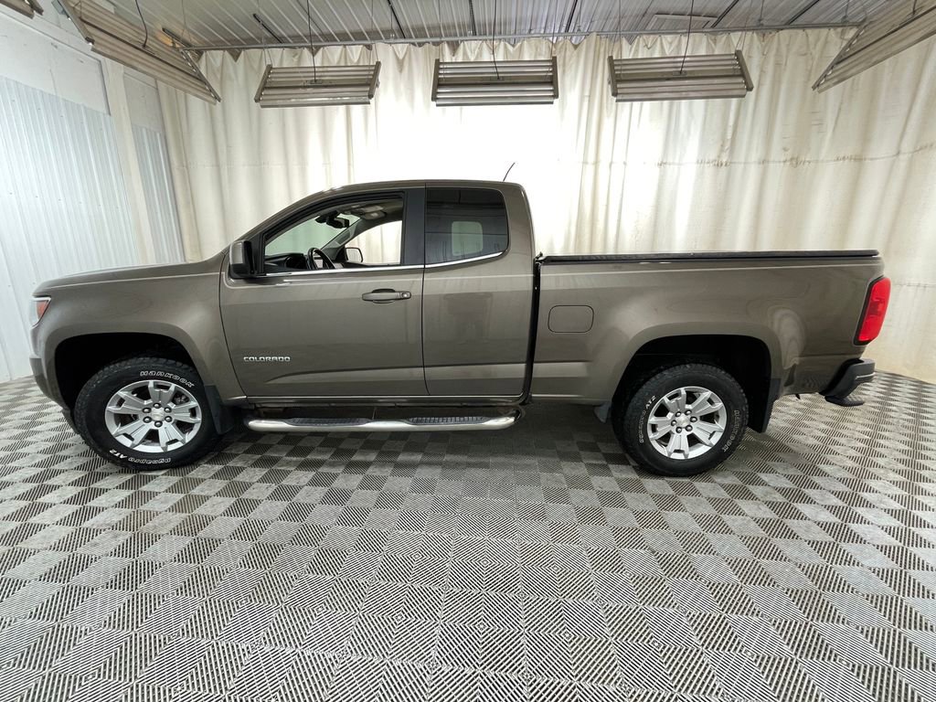 Used 2015 Chevrolet Colorado LT w/ LT Convenience Package RWD image 13