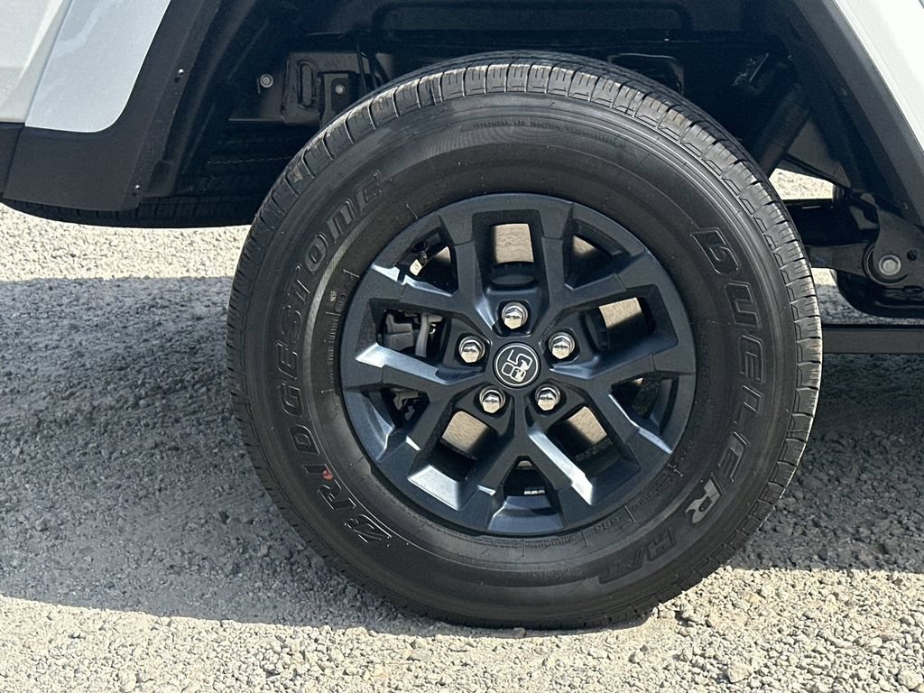 New 2026 Jeep Gladiator Sport AWD/4WD image 17