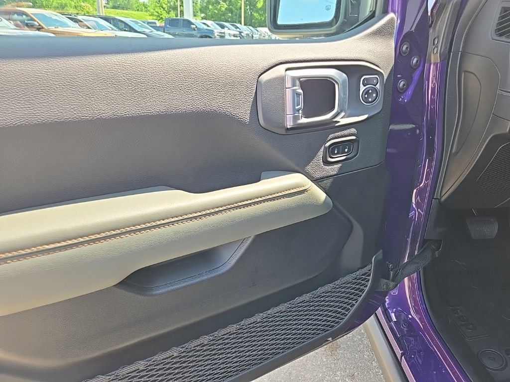 New 2026 Jeep Gladiator Mojave AWD/4WD image 36