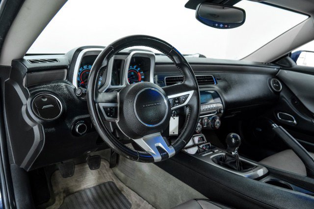 Used 2010 Chevrolet Camaro SS w/ RS Package RWD image 12
