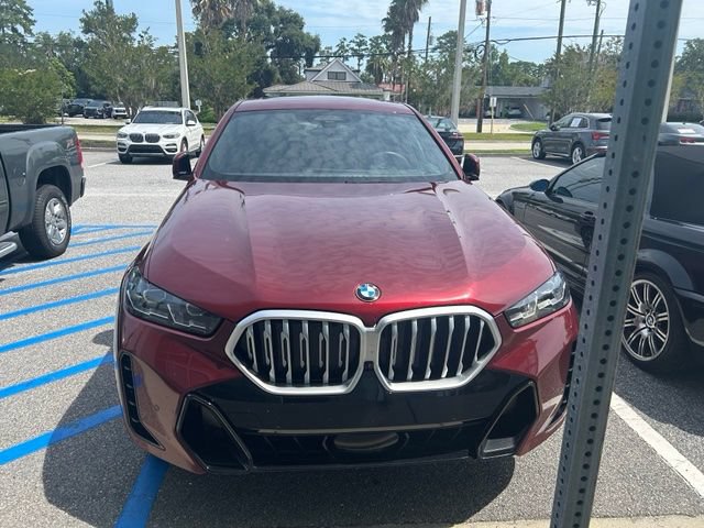 Used 2026 BMW X6 xDrive40i AWD/4WD image 2
