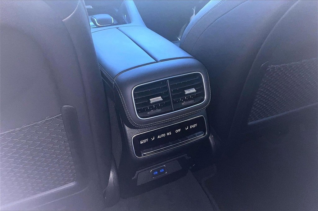 Used 2025 Mercedes-Benz GLE 53 AMG 4MATIC image 25