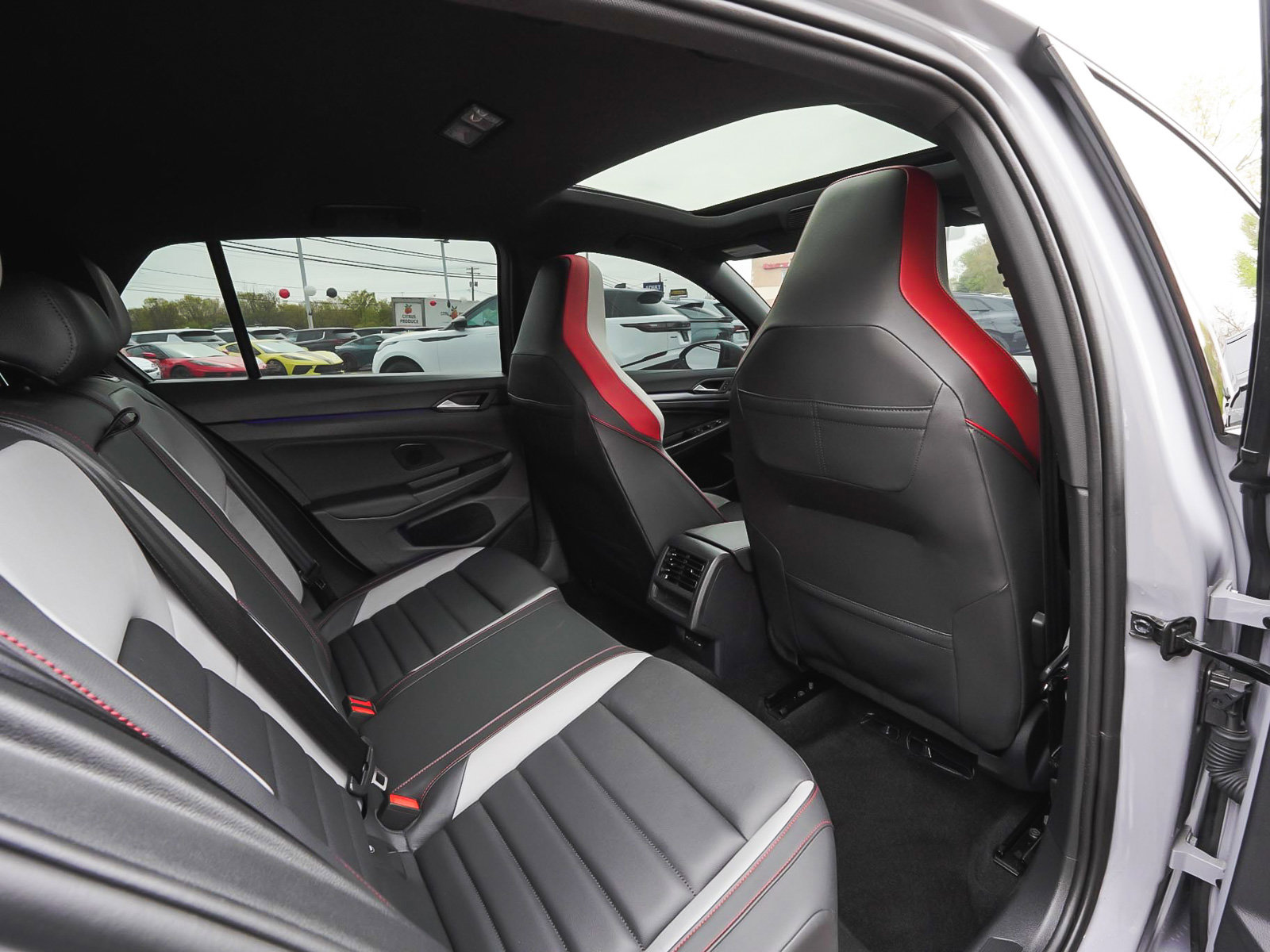 Used 2025 Volkswagen GTI SE w/ SE Leather Seating Package FWD image 43