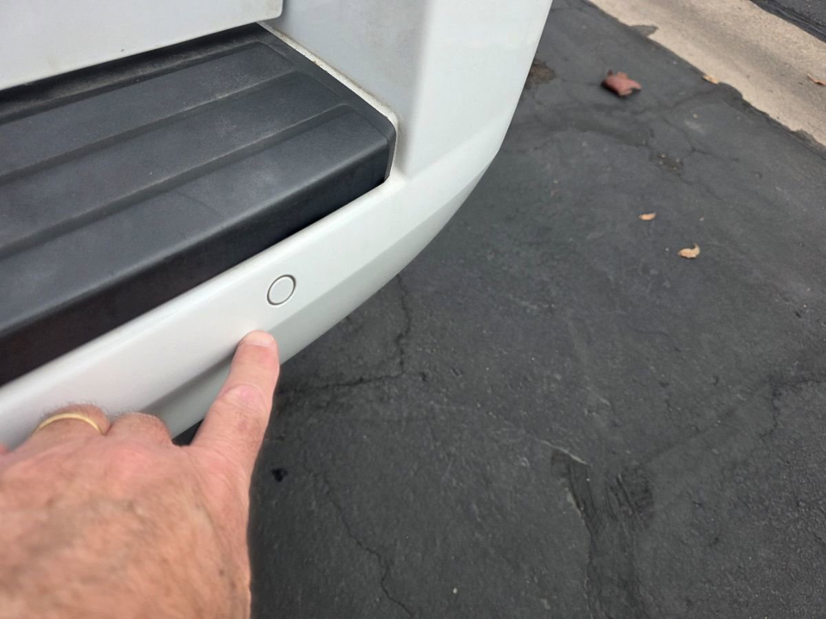 Used 2018 Chevrolet Tahoe LT image 14