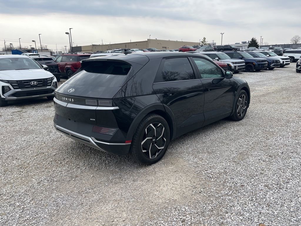 Used 2024 Hyundai Ioniq 5 SE image 6